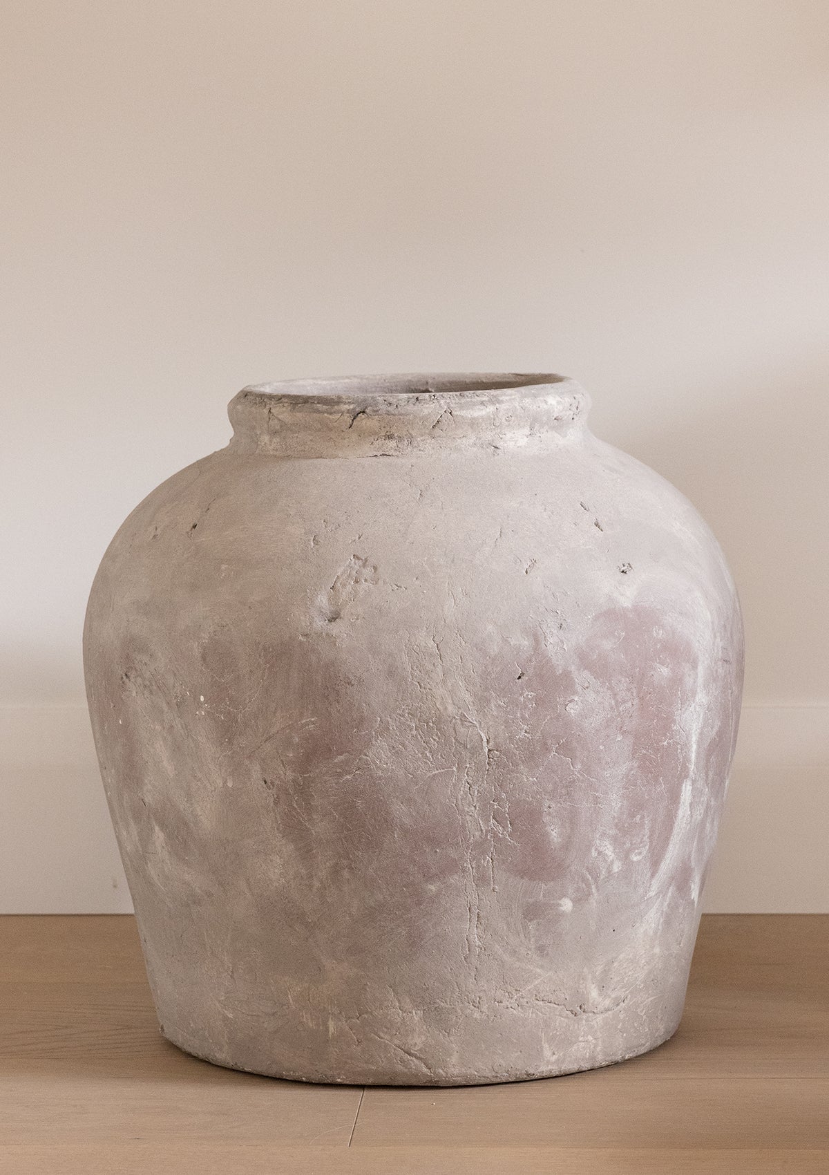 Senna Terracotta Pot