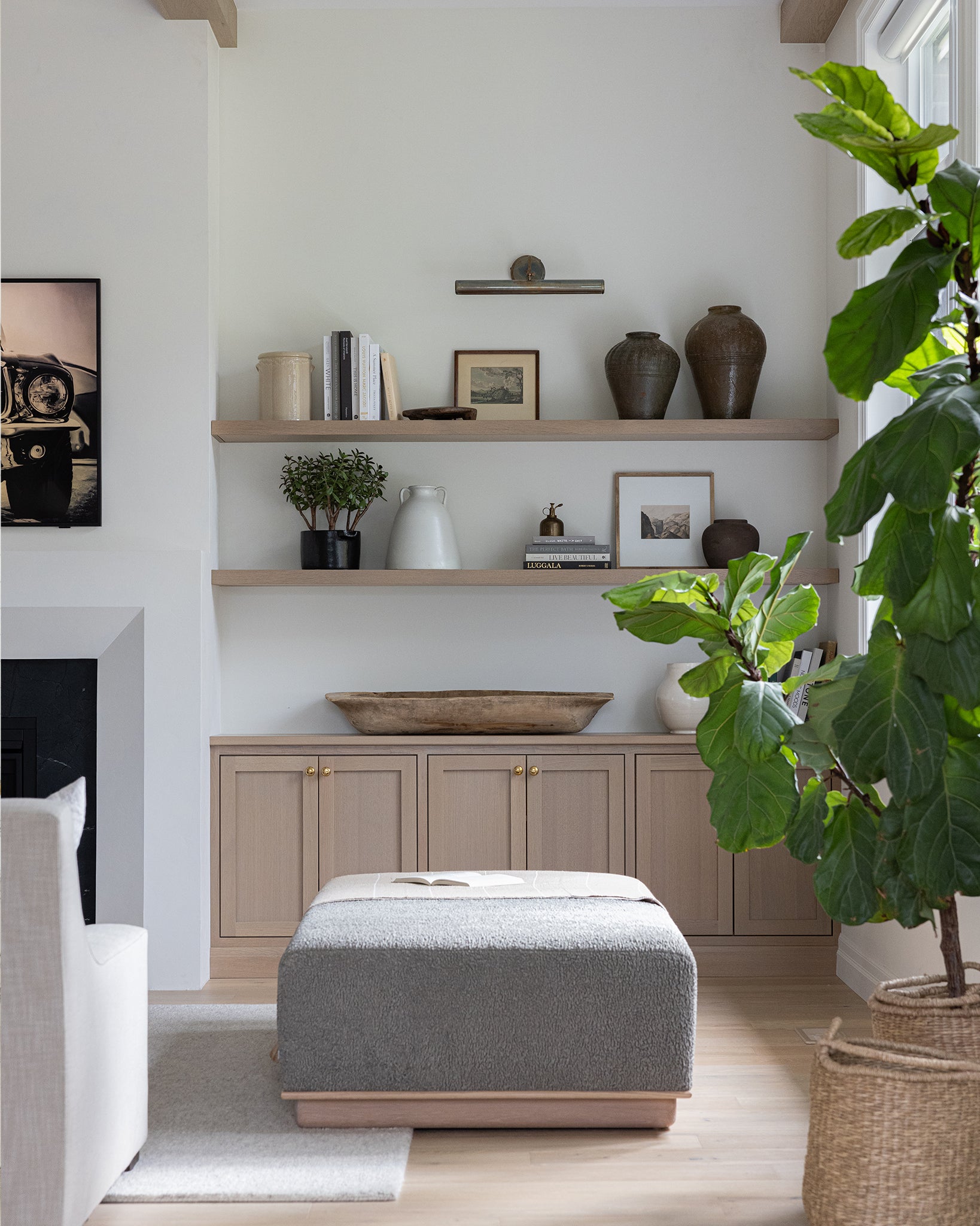 Woodhill Bungalow: Living Room