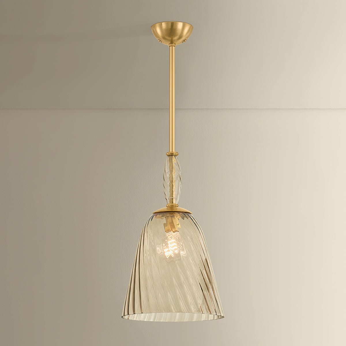 Bleecker Pendant – 11" W