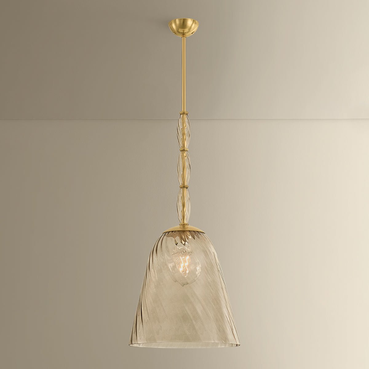 Bleecker Pendant – 16" W