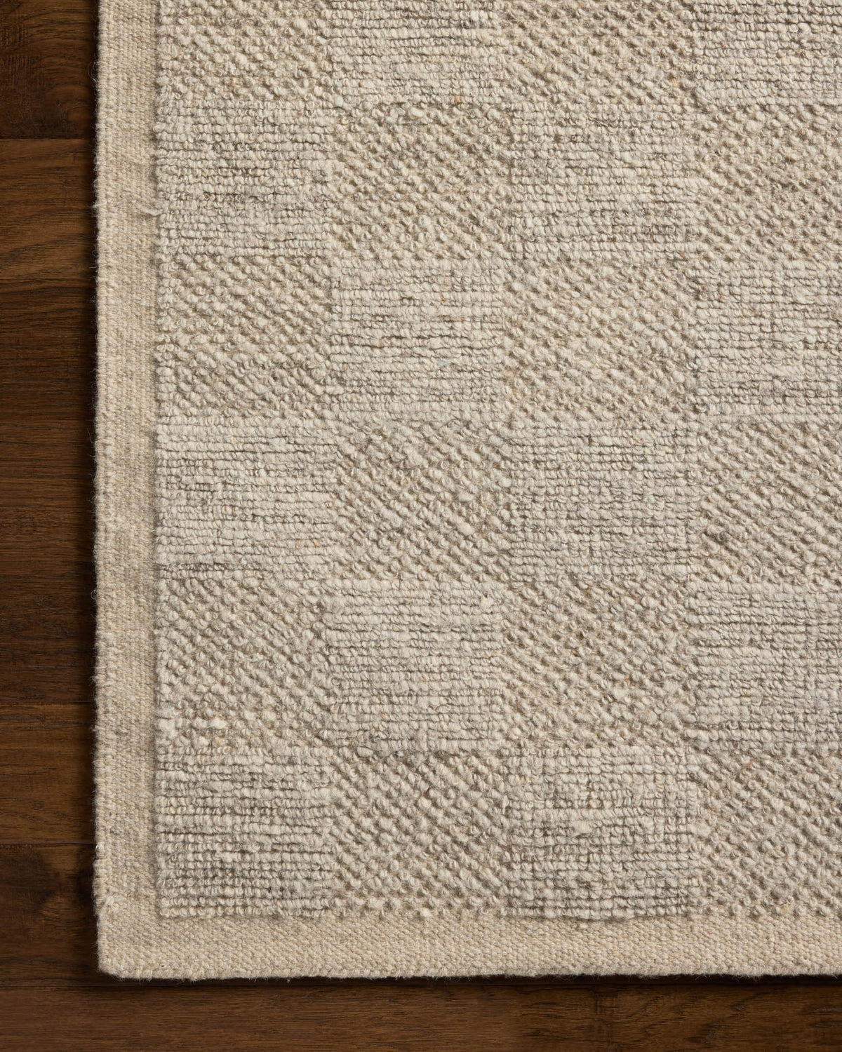 Alina Dove Rug – detail
