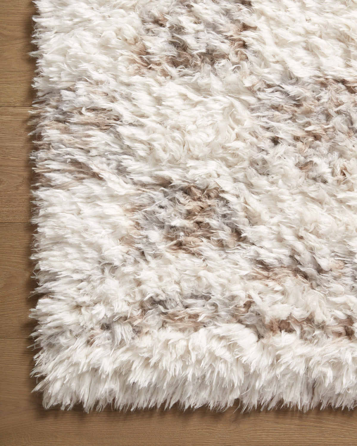 Amira Ivory Pebble Rug – detail