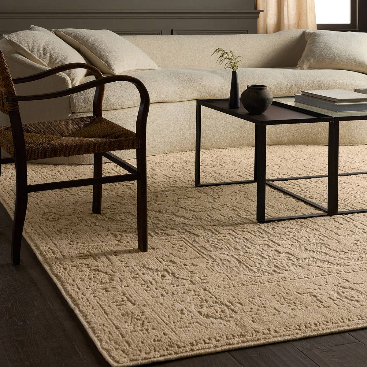 Aposio Pranhita Rug – APS01 – room scene