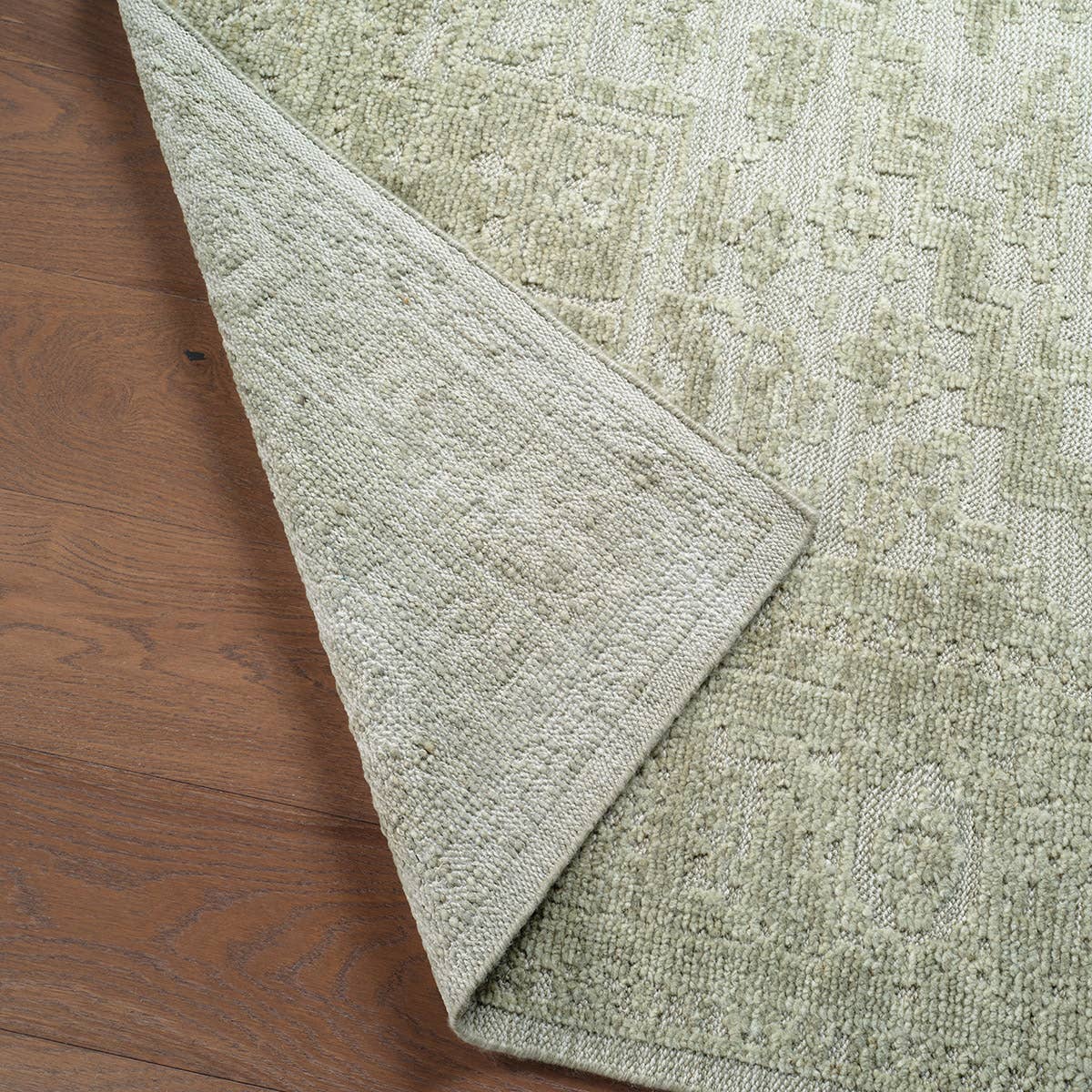Aposio Pranhita Rug – APS02 – close-up