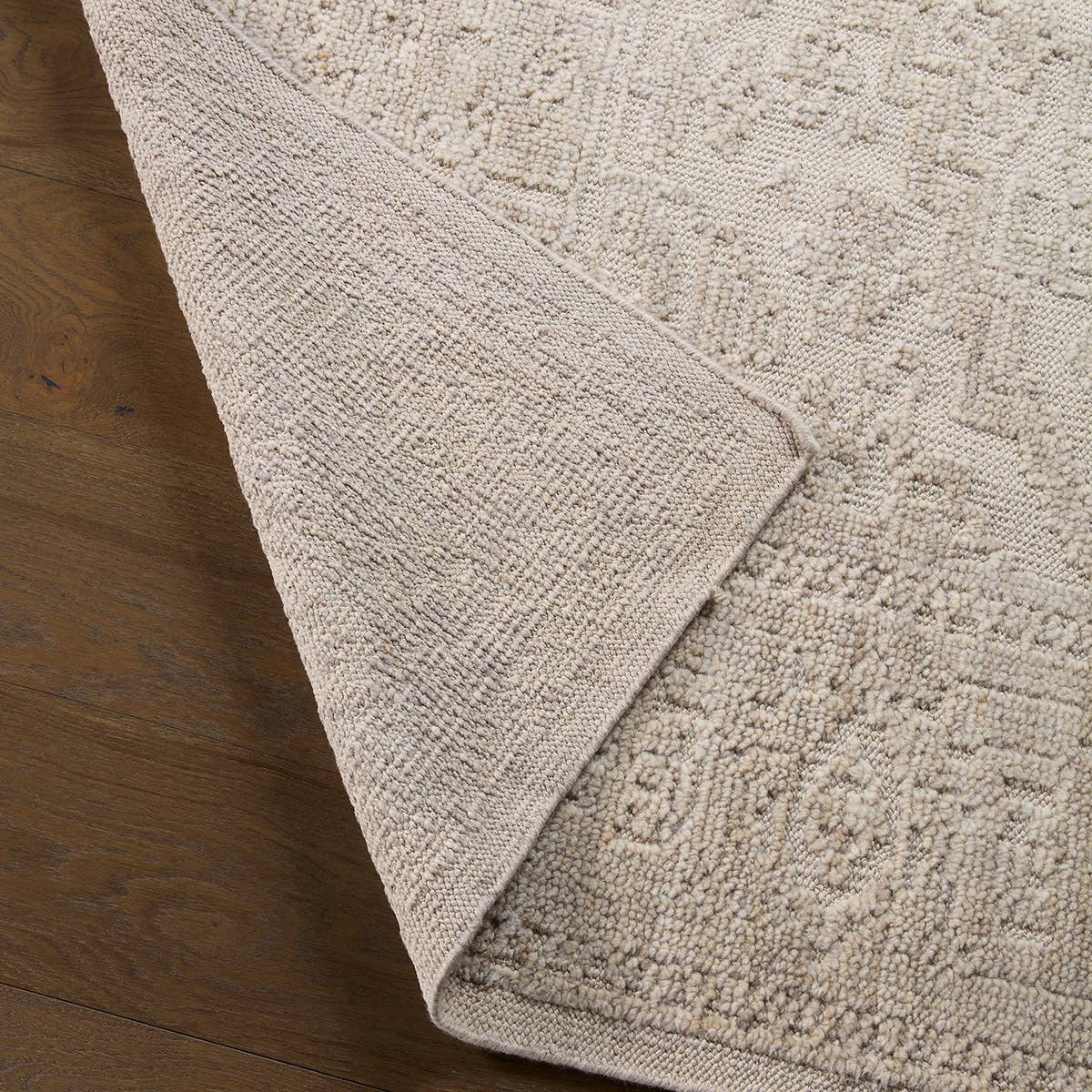 Aposio Pranhita Rug – APS04 – close-up