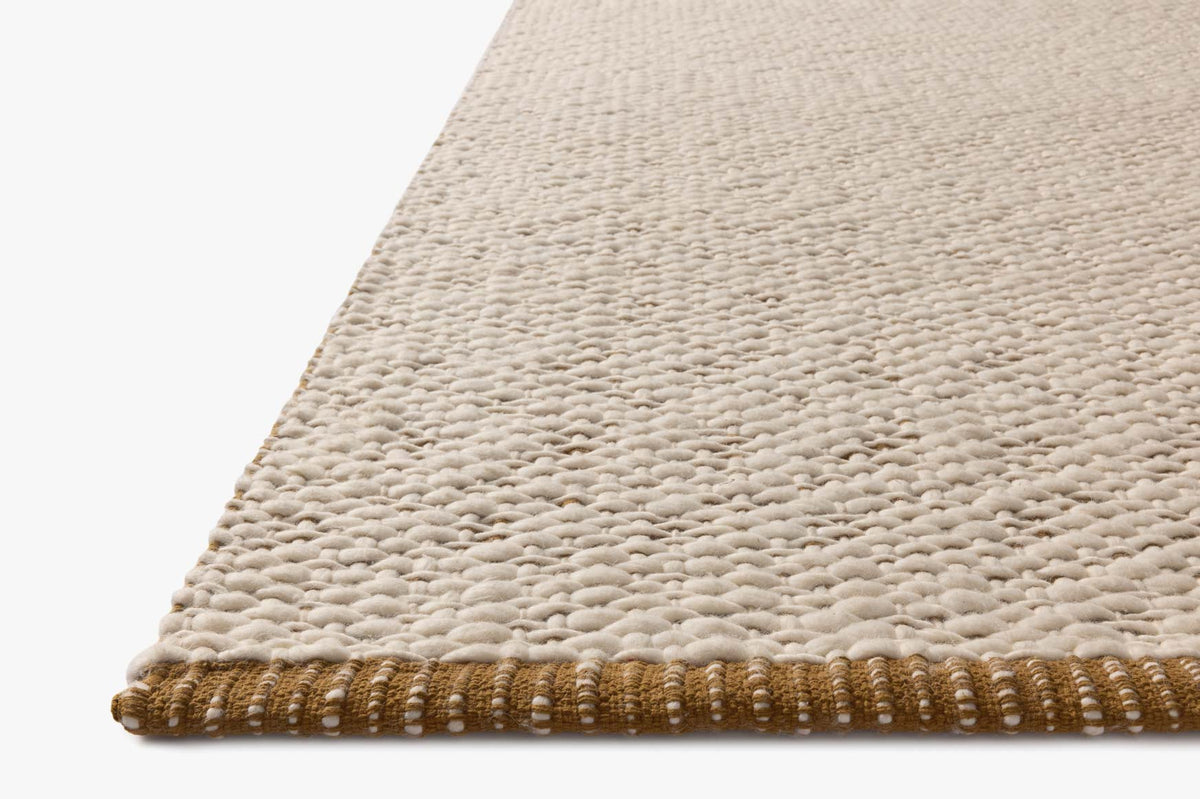 Betty Ivory/Spice Rug – corner detail