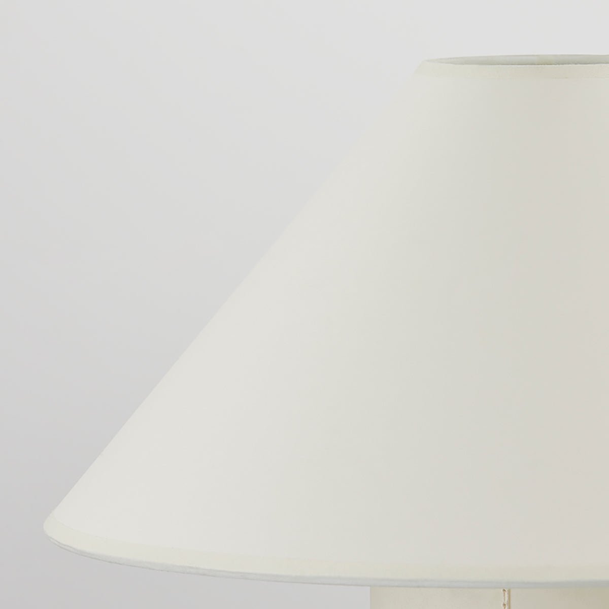 Bond Table Lamp – 14" W