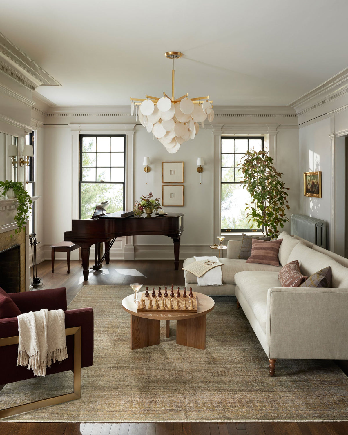 Bradbury Dove/Gold Rug – room scene