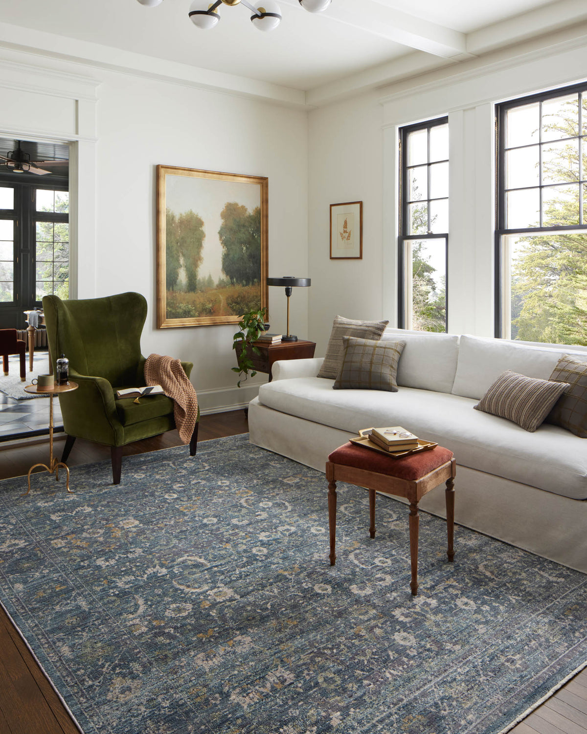 Bradbury Ocean/Gold Rug – room scene