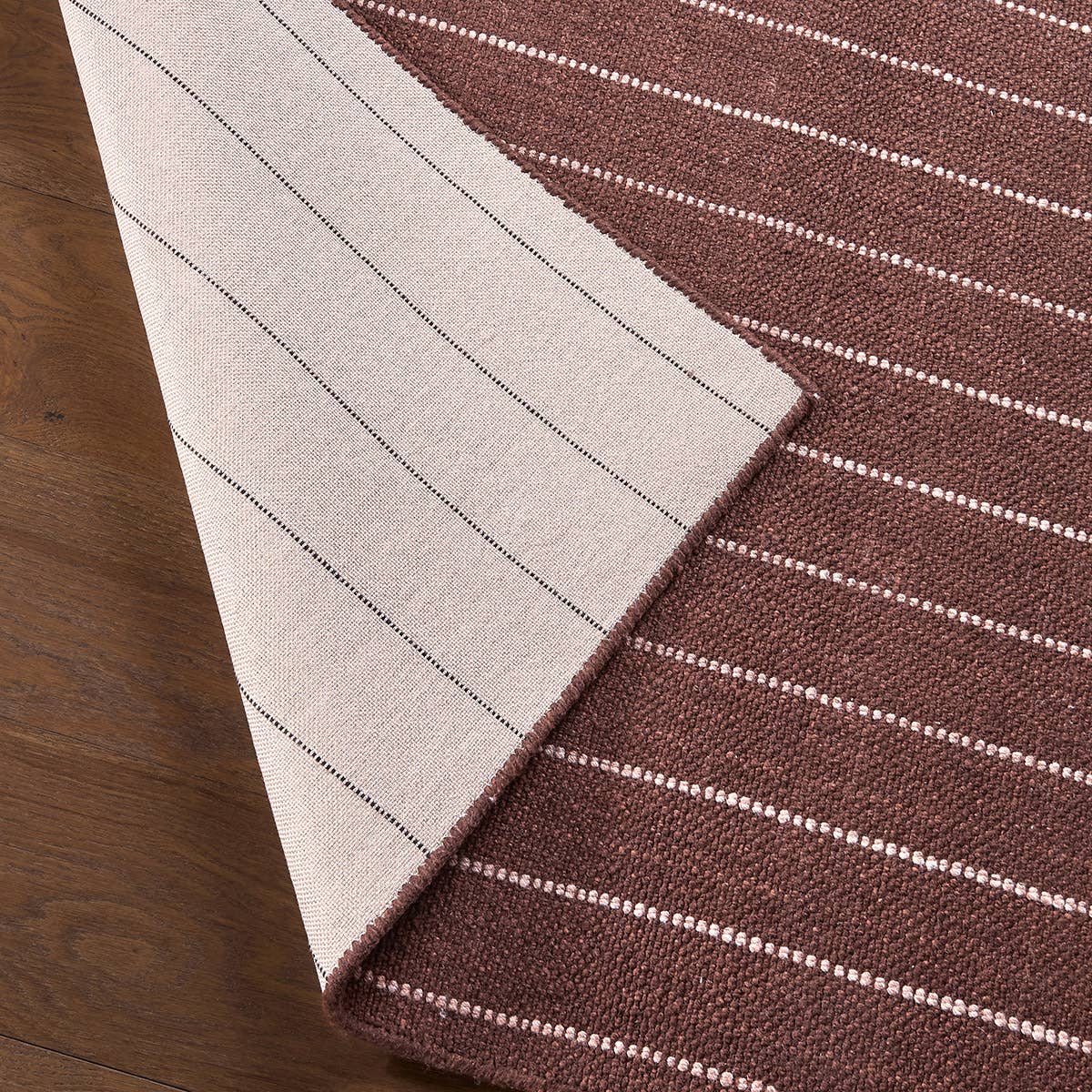 Cliff 02 Miralys Rug – CFL204 – close-up