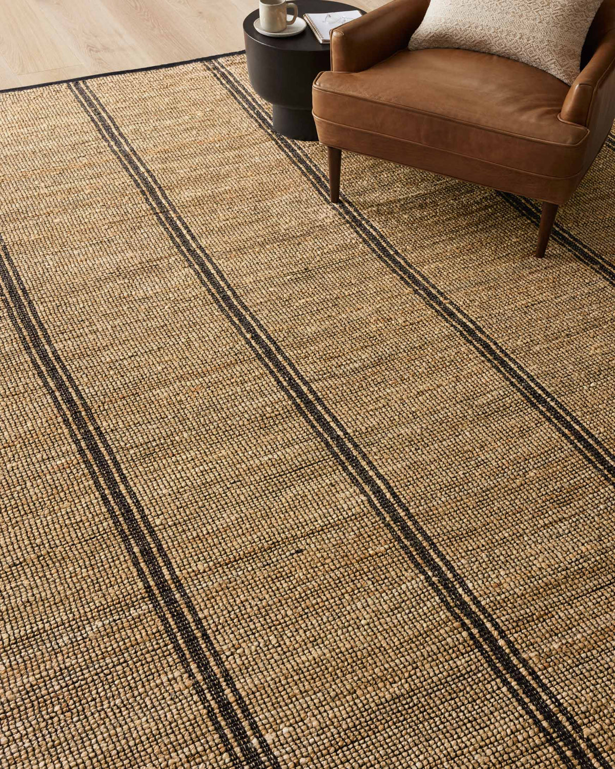 Colton Natural/Black Rug – room scene