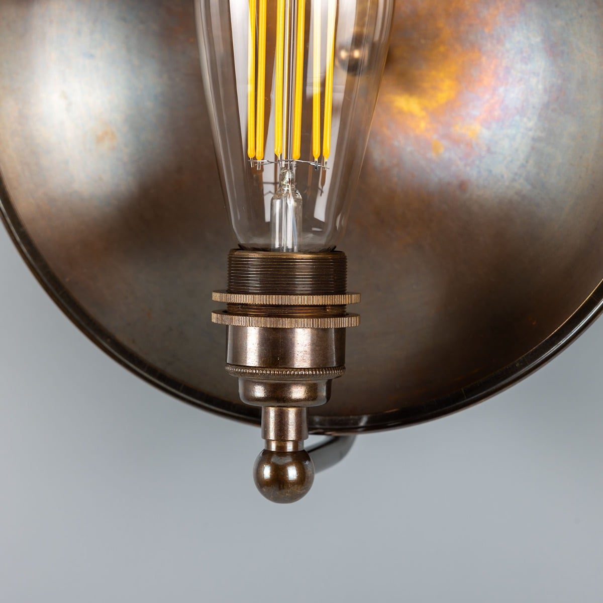 Chulainn Industrial Brass Dish Wall Sconce – Detail