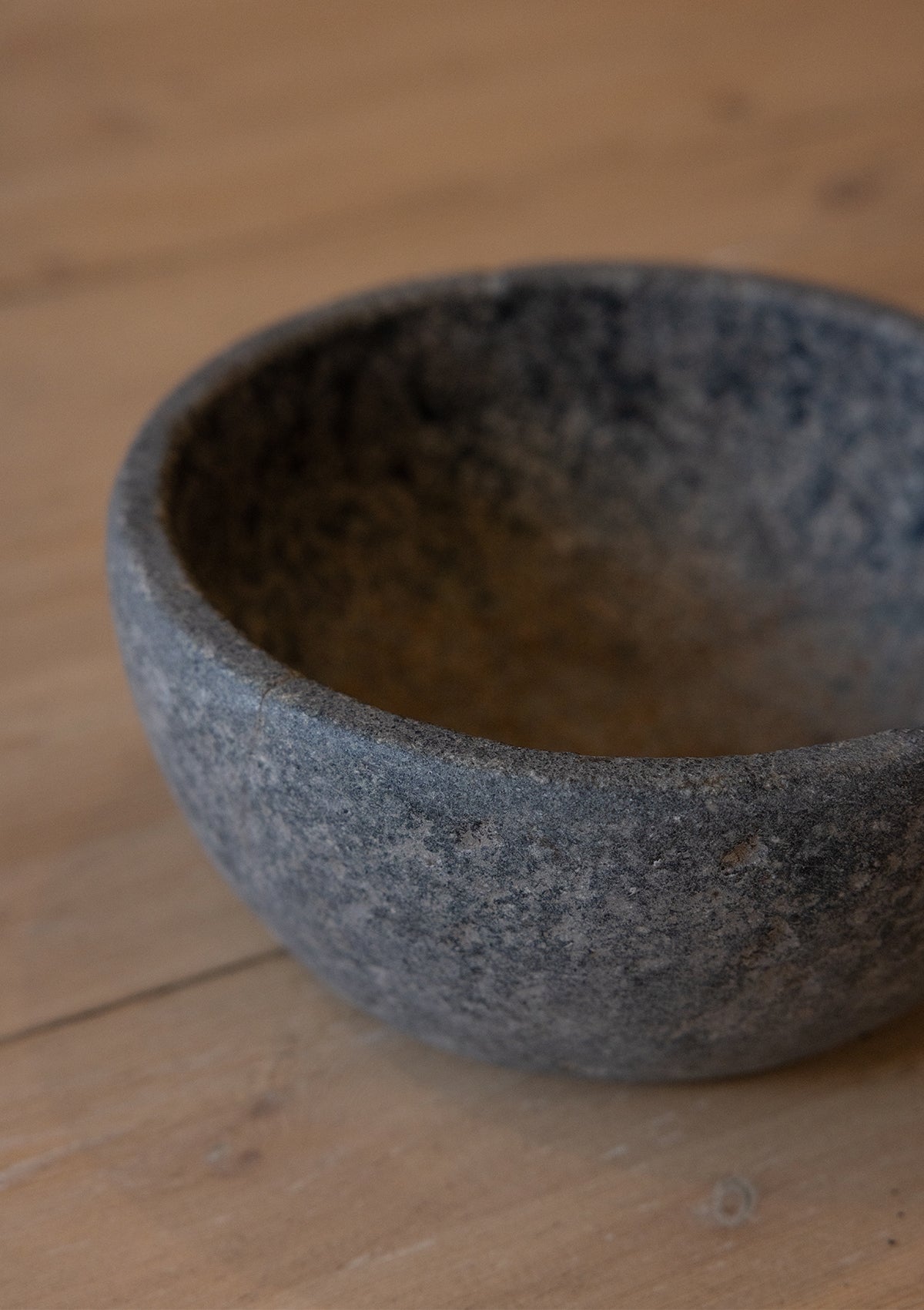 Clara Antique Stone Bowl