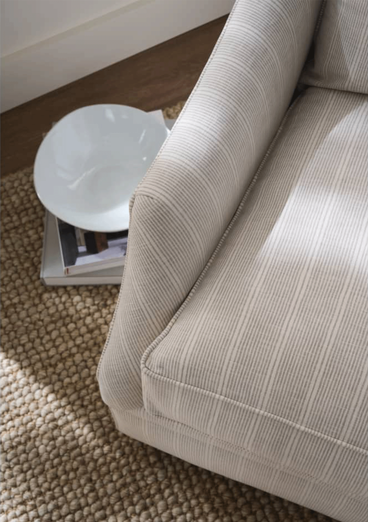 Cora Swivel Chair