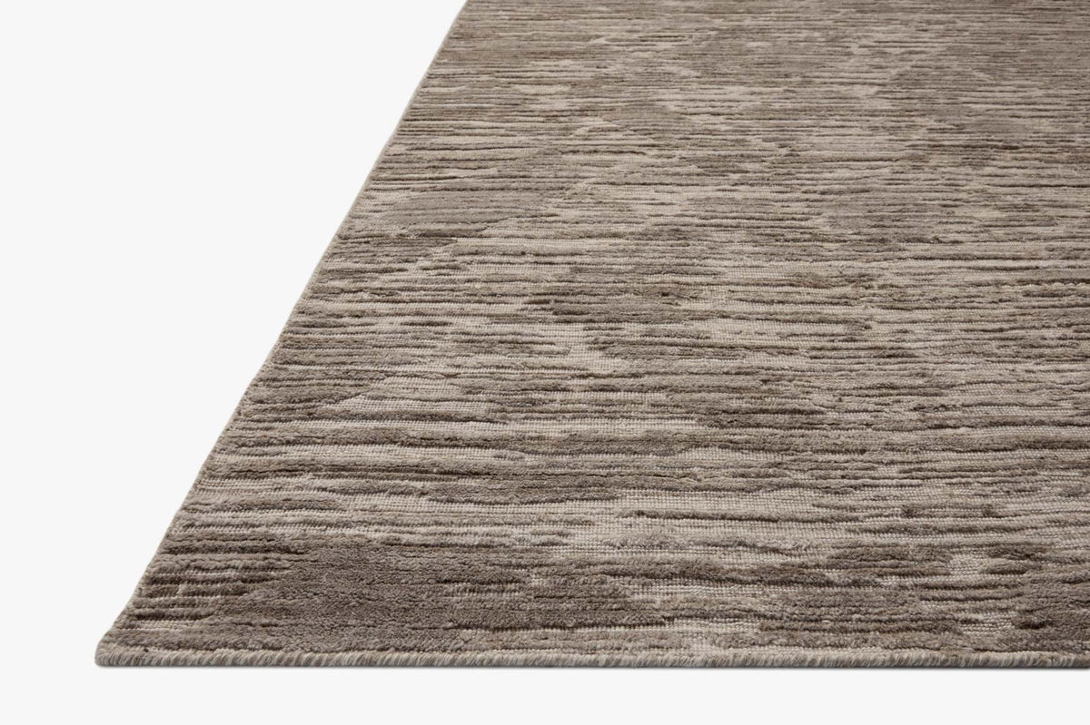 Daniel Dove Rug – corner detail