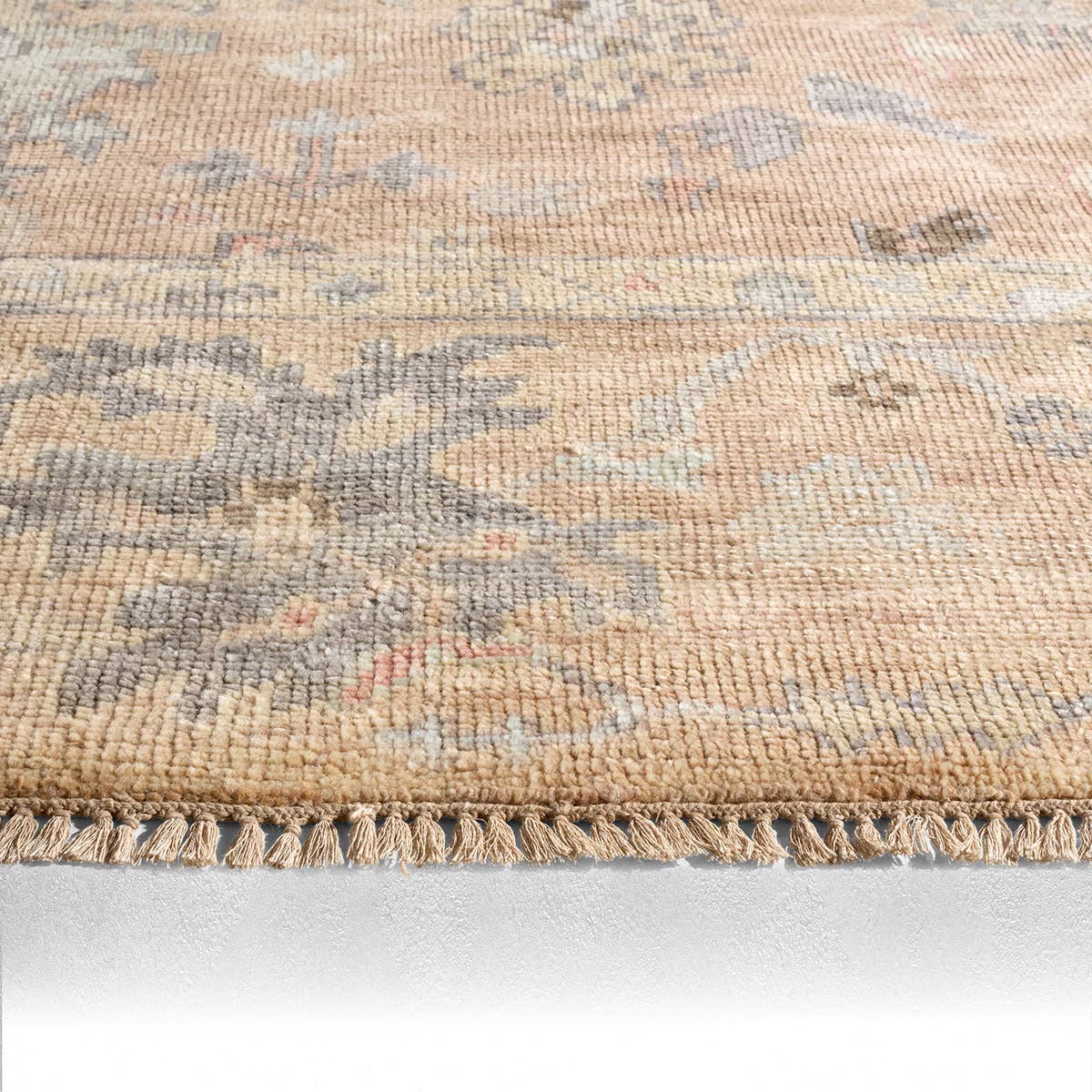 Everly Ilumina Rug – EVE10 – close-up