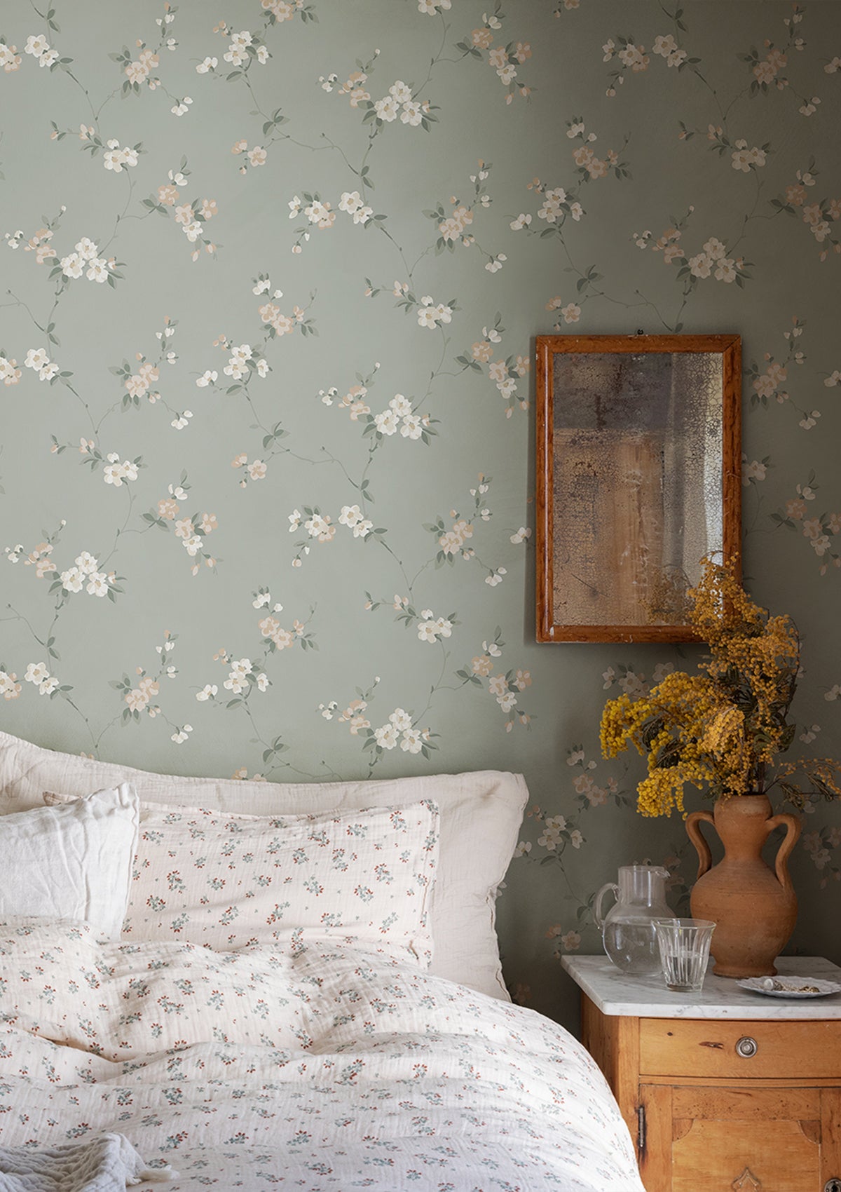 Engla, Sage Green