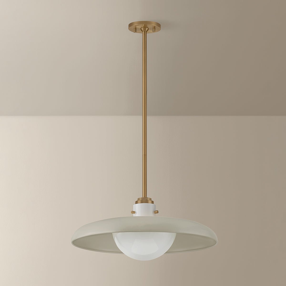 Gustavo Pendant – 20" W