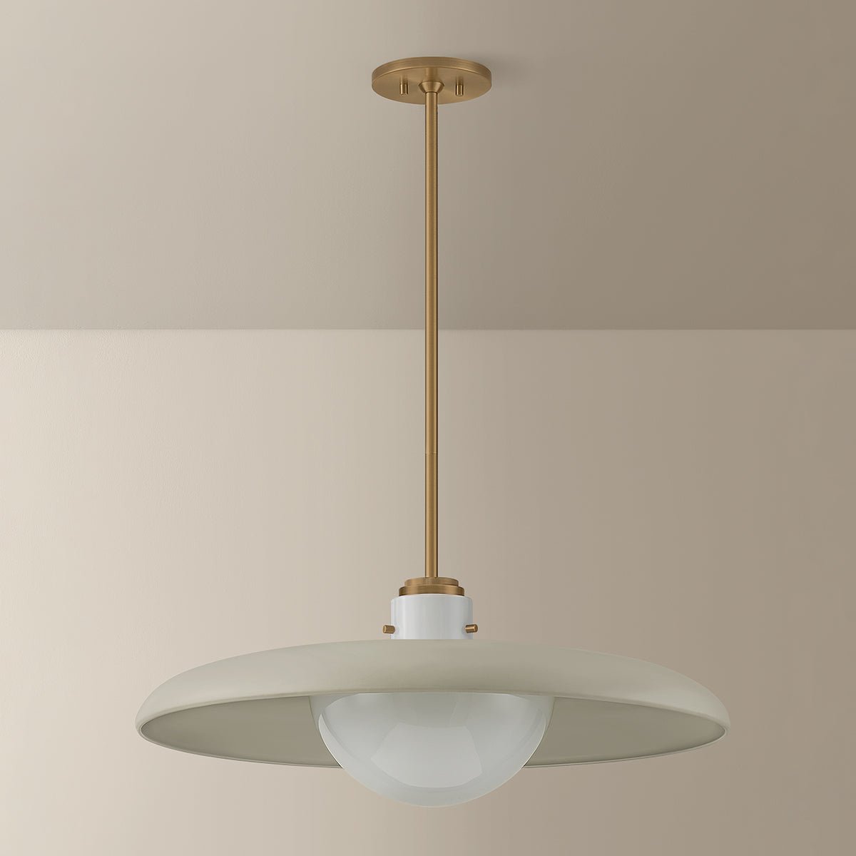 Gustavo Pendant – 28" W