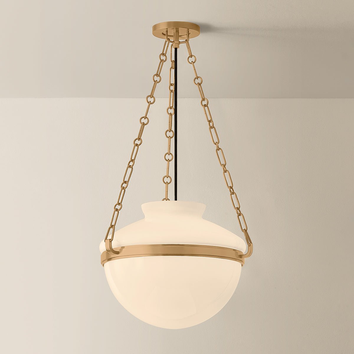 Paradigm Pendant – 16.25" W