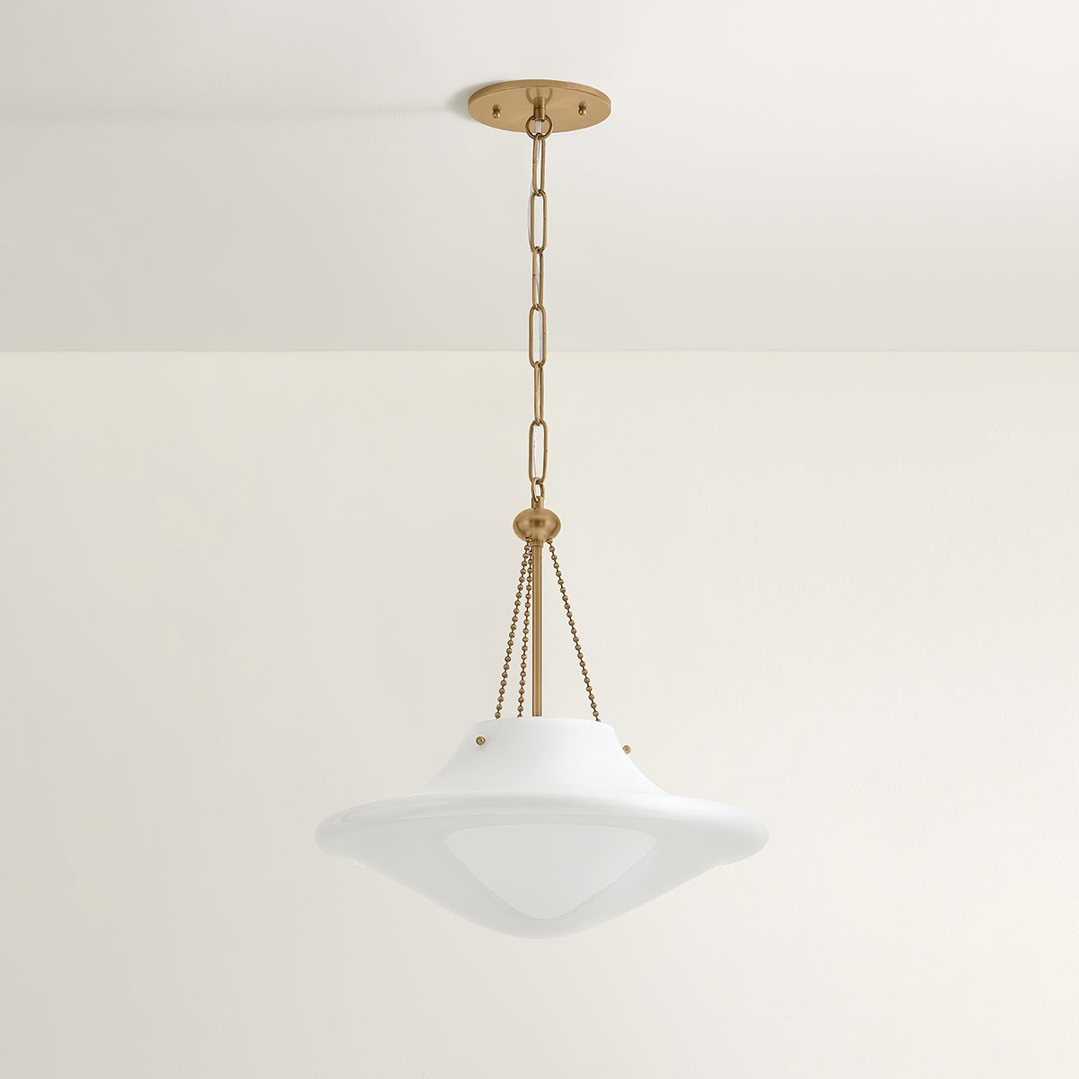 Era Pendant – 18" W
