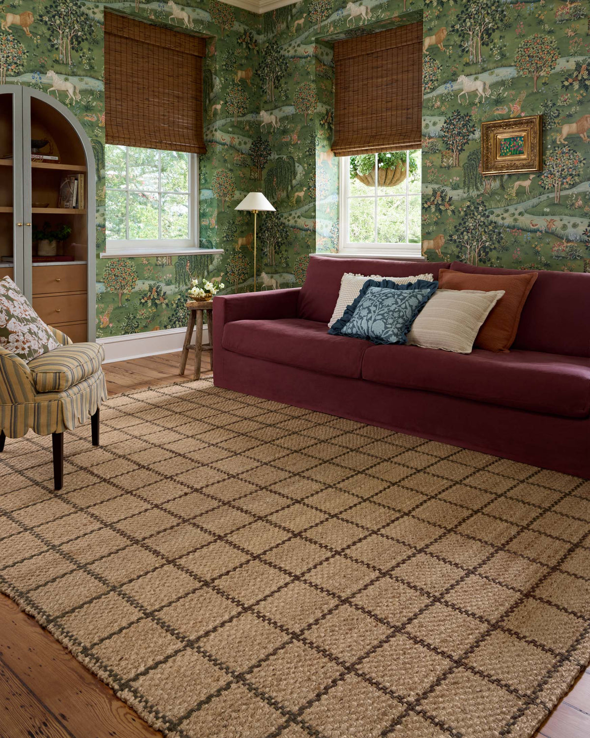 Fletcher Natural/Brown Rug – room scene
