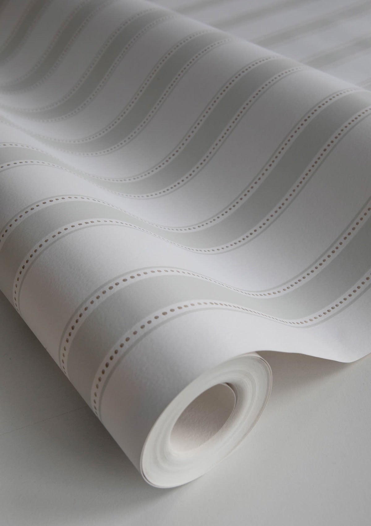Gustav Wallpaper in Light Green