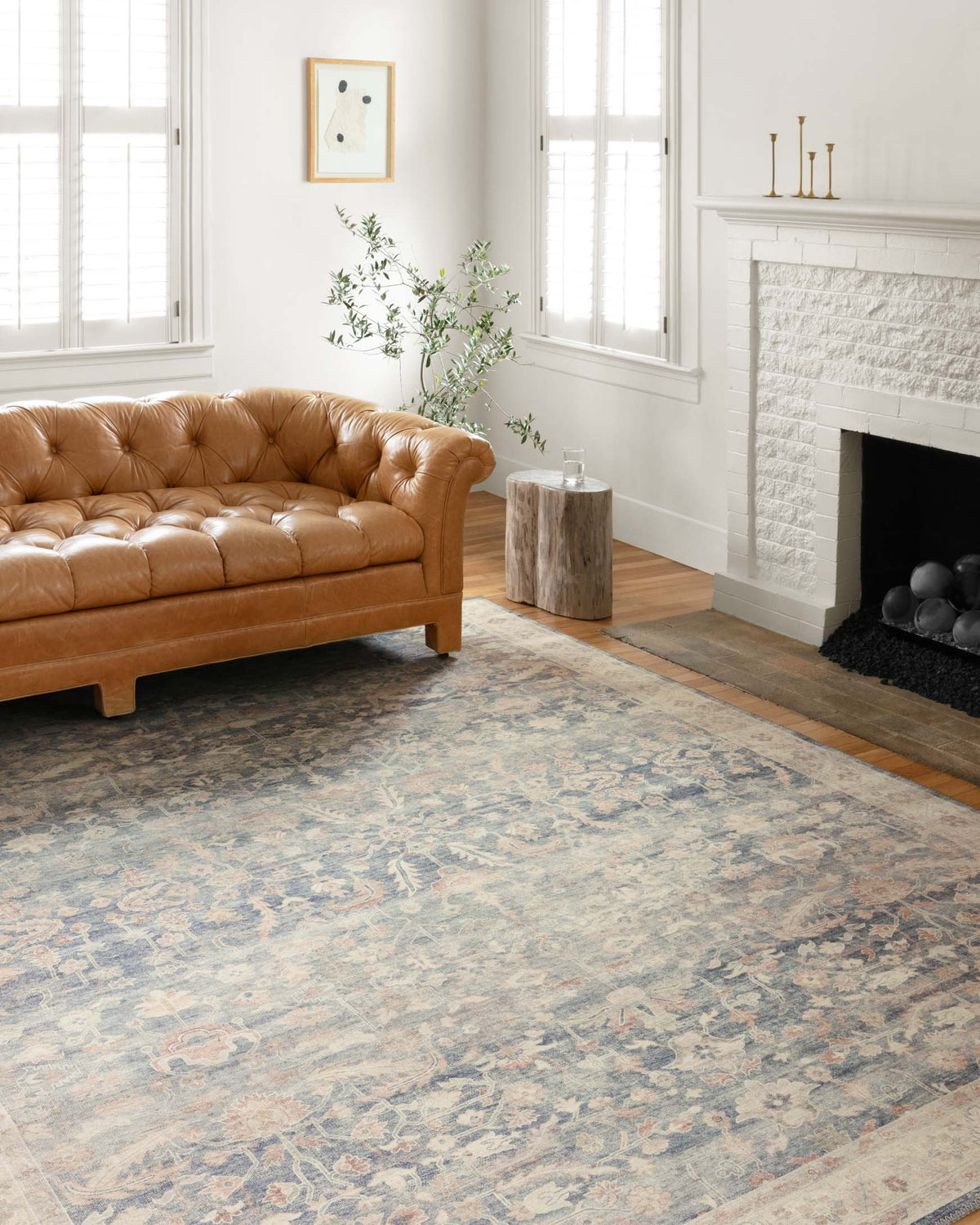 Hathaway Denim/Multi Rug – room scene