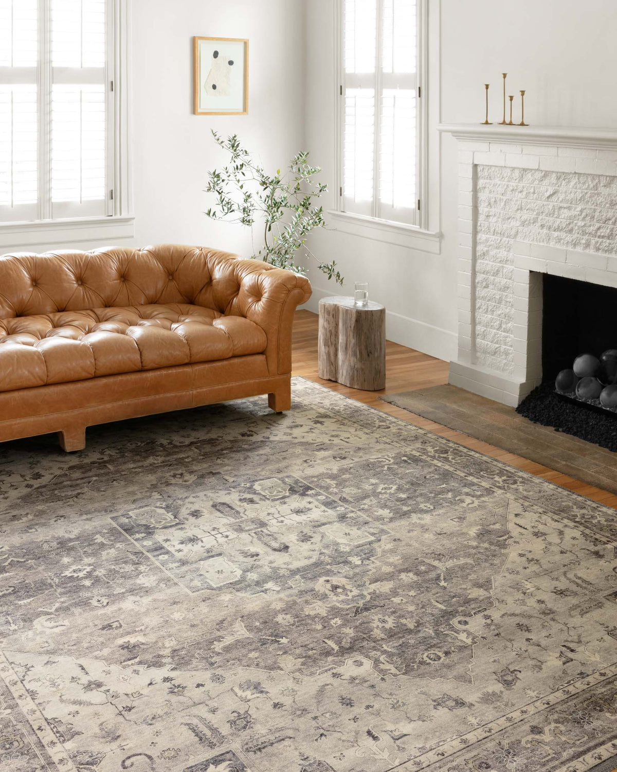 Hathaway Steel/Ivory Rug – room scene