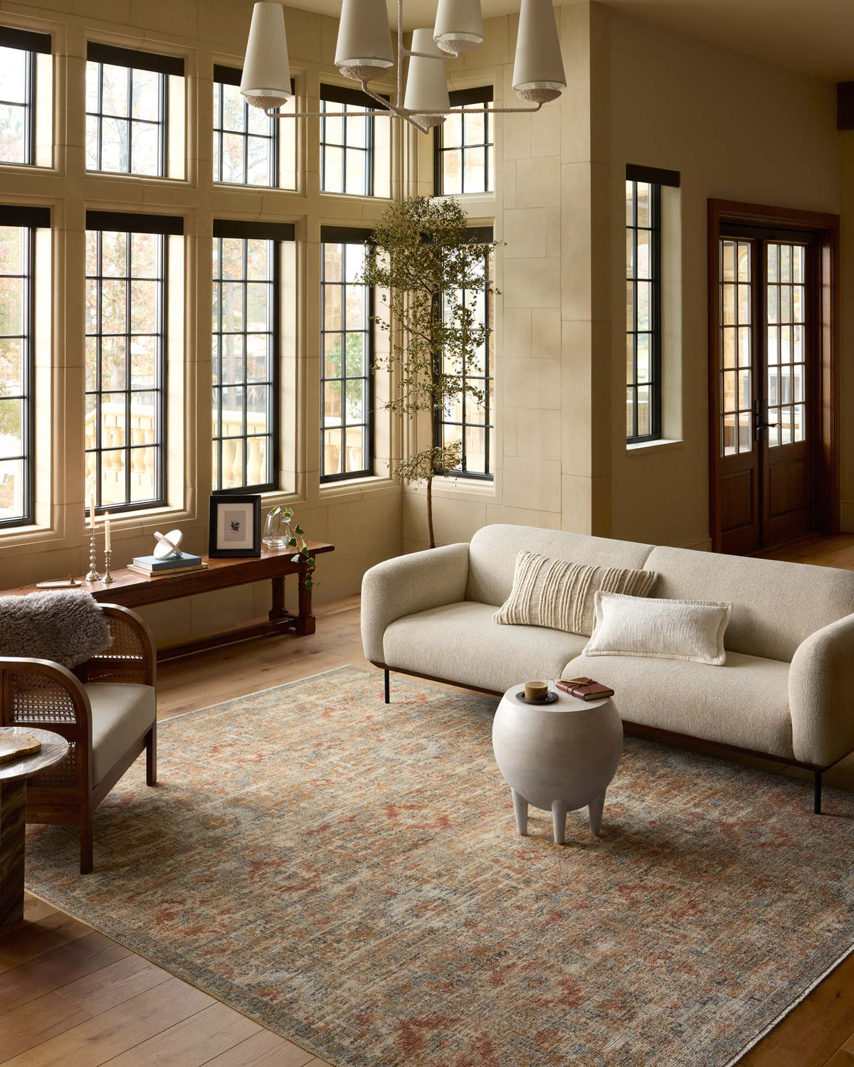 Heritage Grey/Sunset Rug – room scene