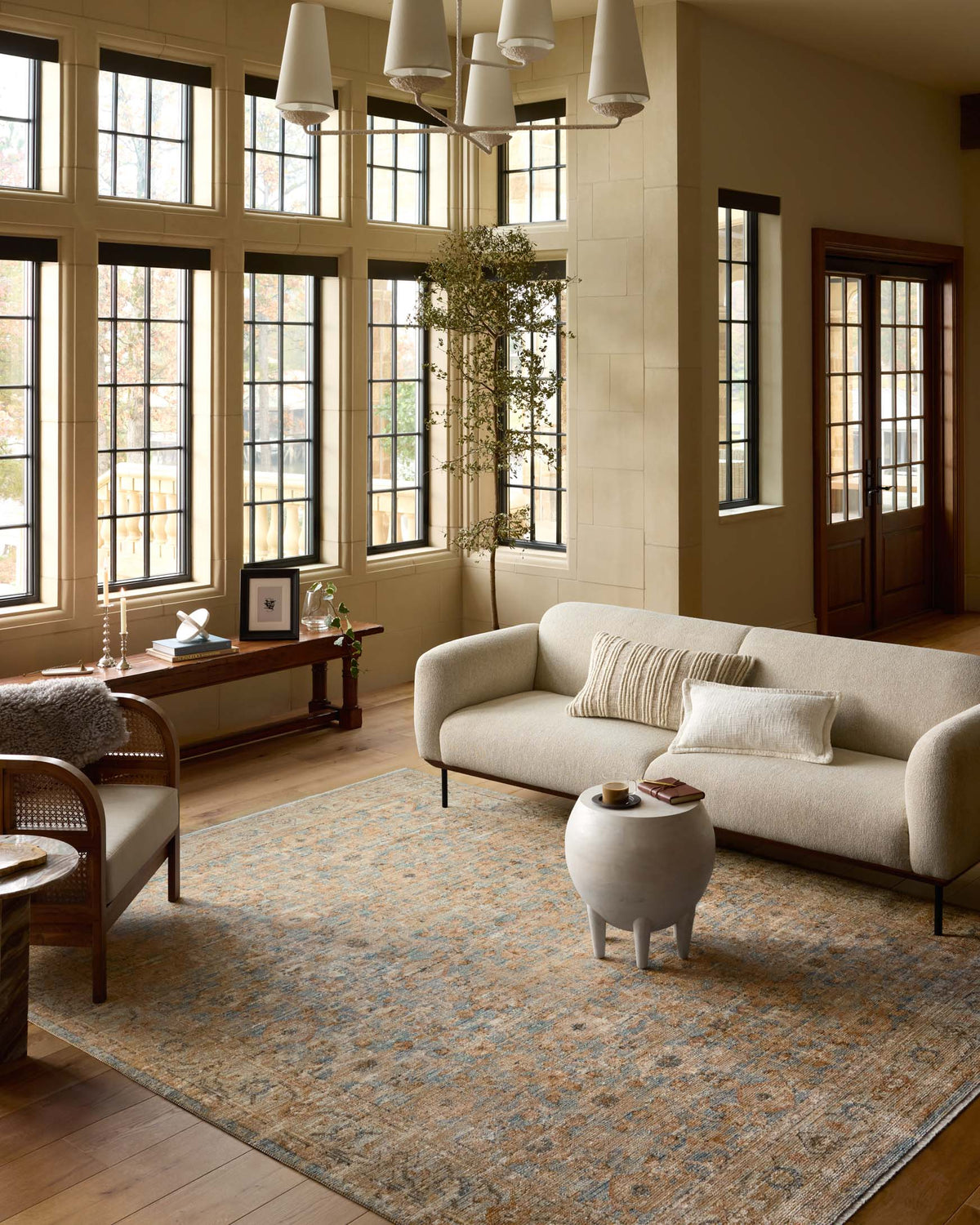 Heritage Ocean/Sand Rug – room scene