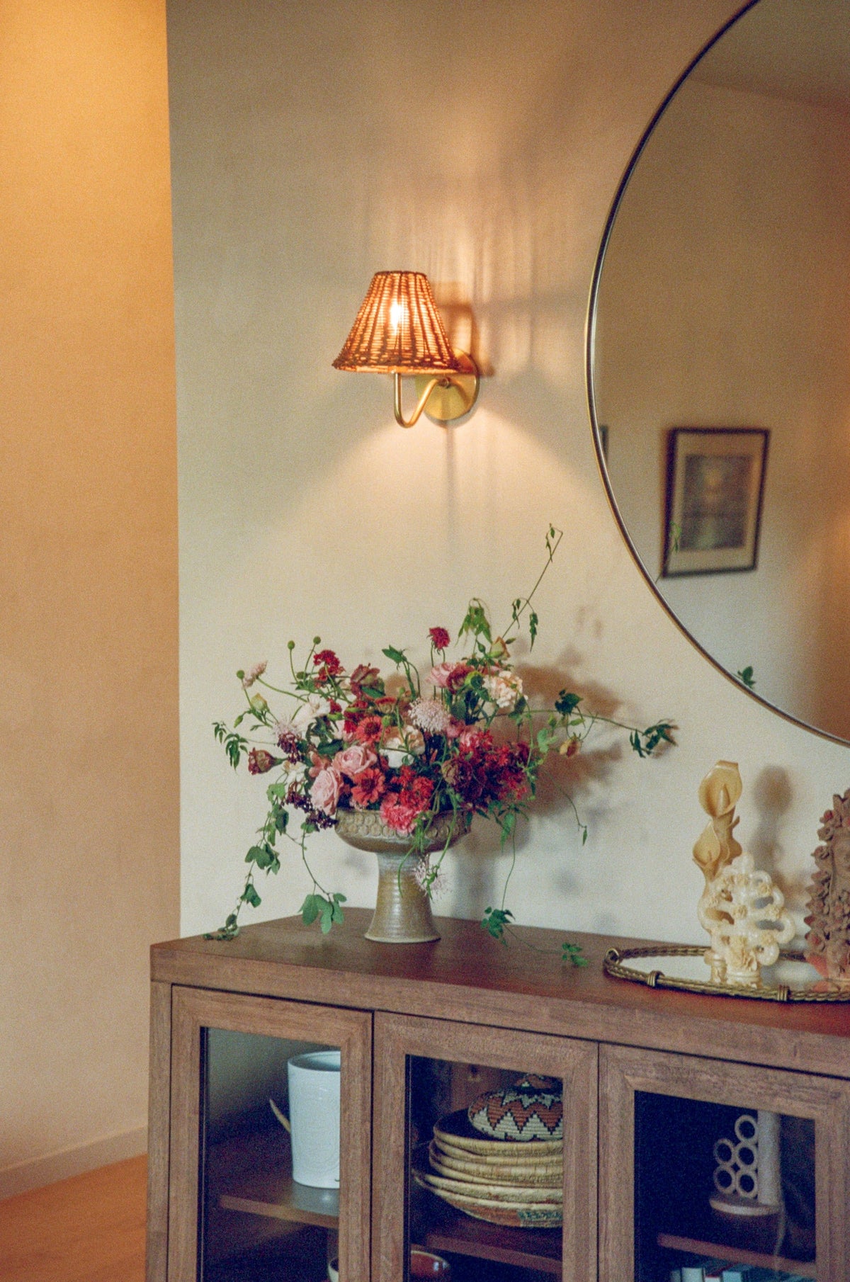 Issa Wall Sconce