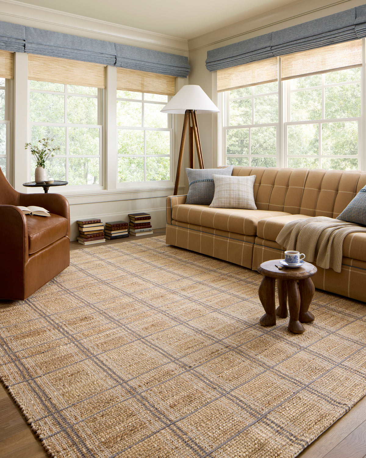 Judy Natural/Stone Rug – room scene