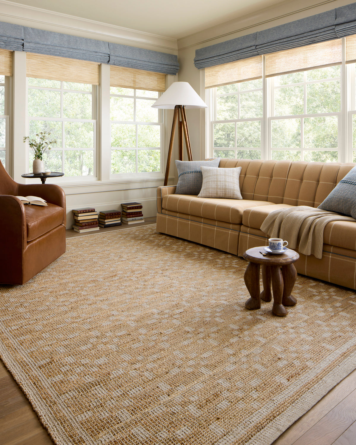 Judy Natural/Ivory Rug – room scene