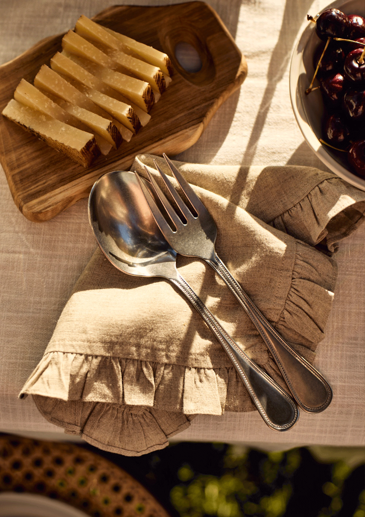 Jasper Serving Set