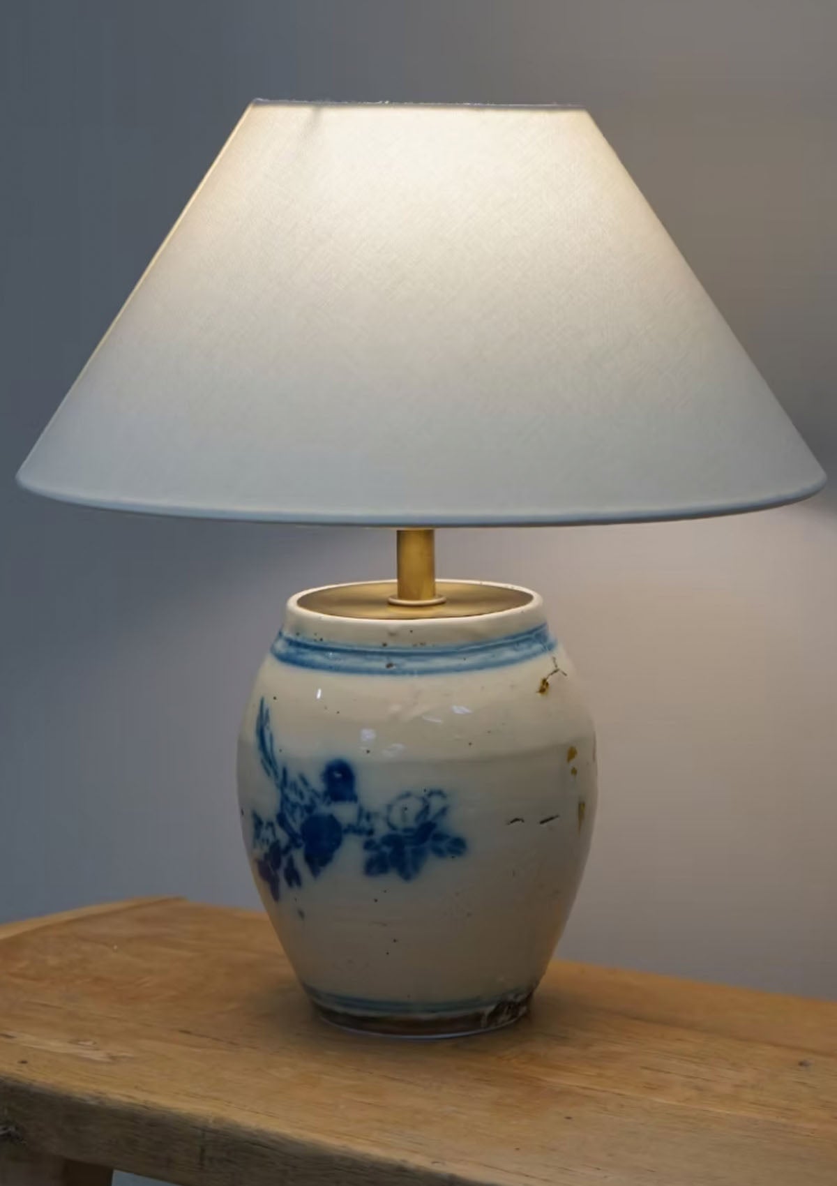 Julianna Vintage Pot Table Lamp