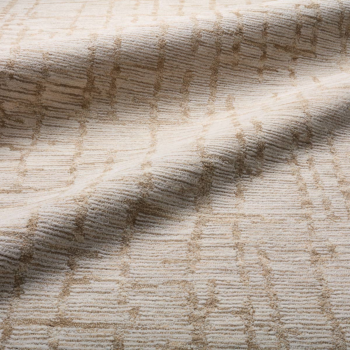 Labyrinth Herculean Rug – LAB02 – close-up