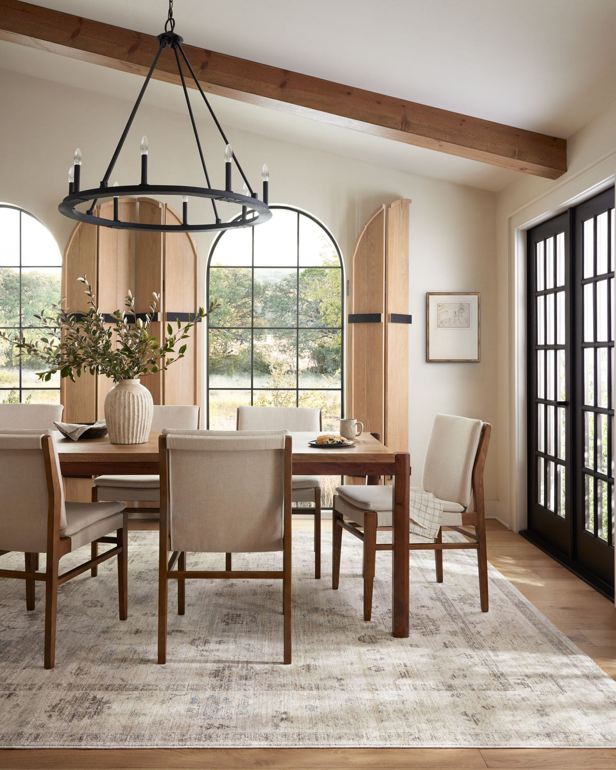 Millie Silver/Dove Rug – room scene