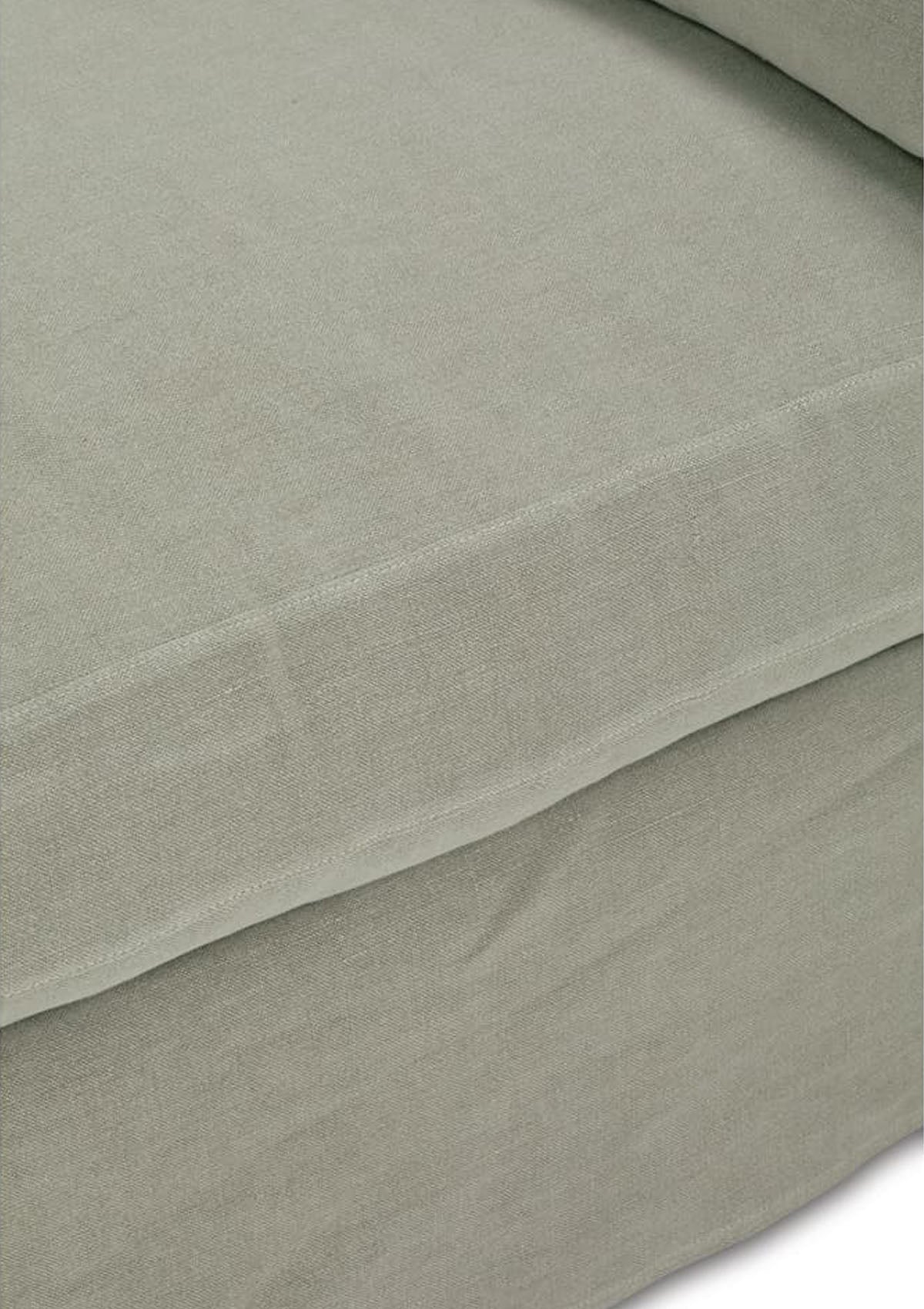 Macie Slipcovered Settee & Daybed