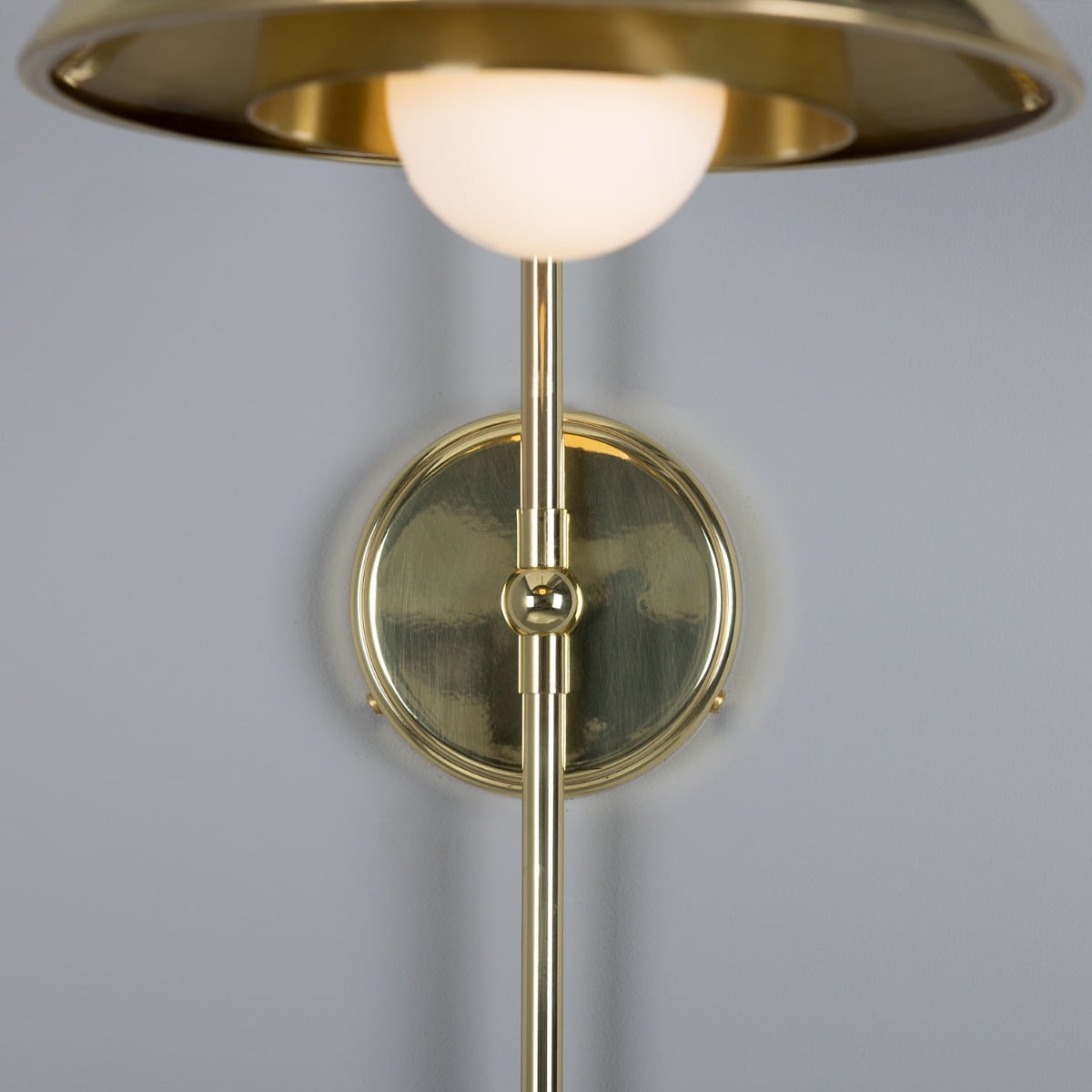 Marrakesh Art Deco Arc Wall Sconce – Detail