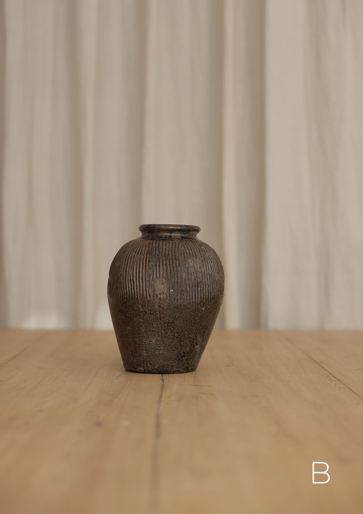 Sancha Antique Jar - Mini