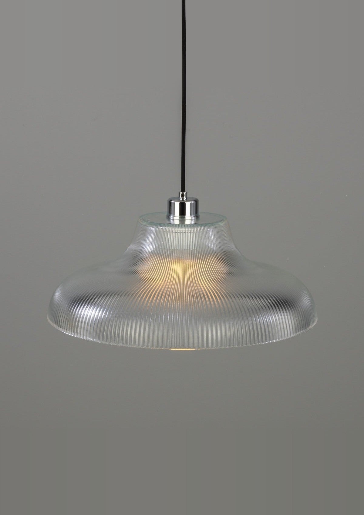 Mono Vintage Railway Pendant Light 15.75"