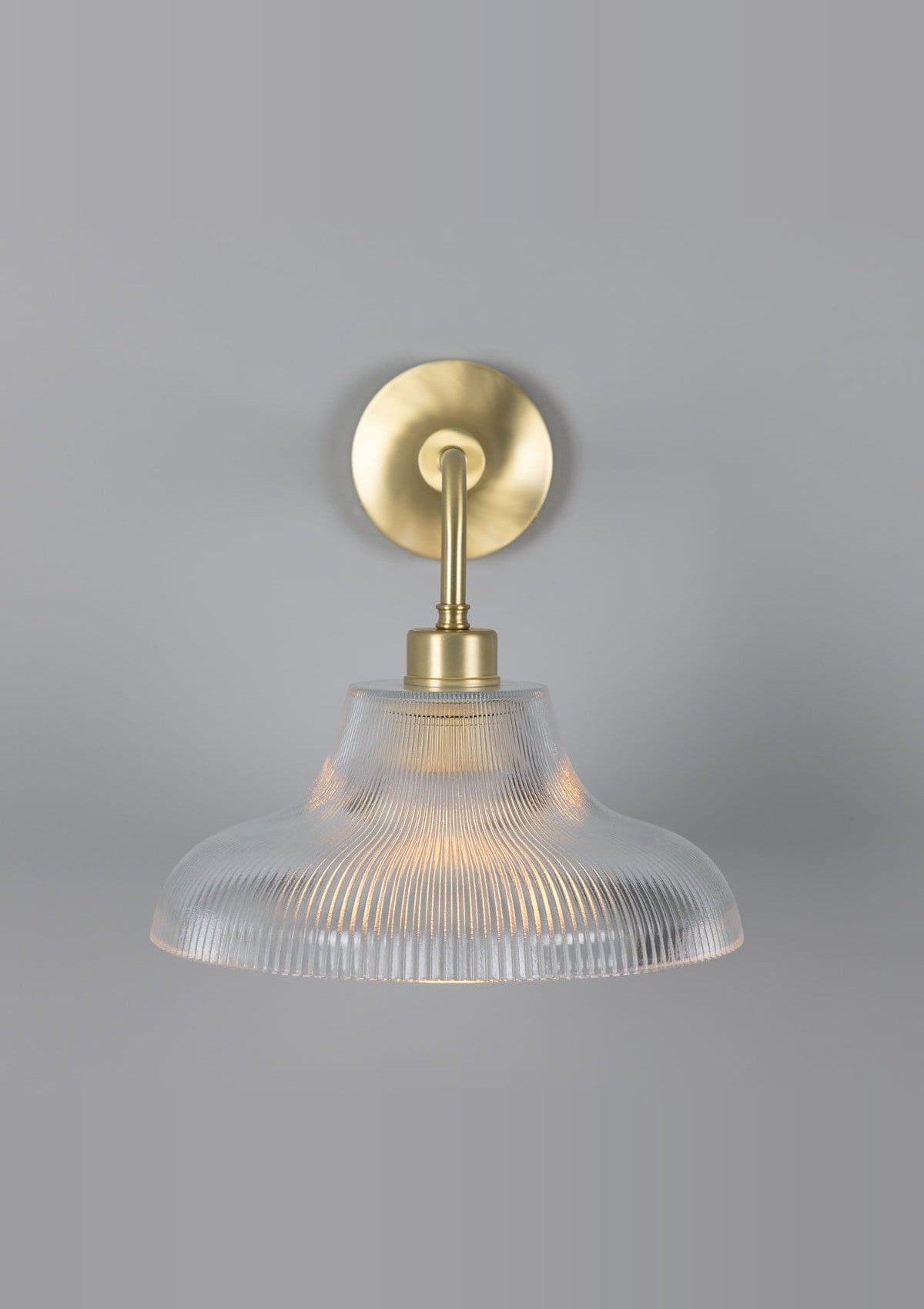Mono Vintage Railway Wall Sconce – Satin Brass