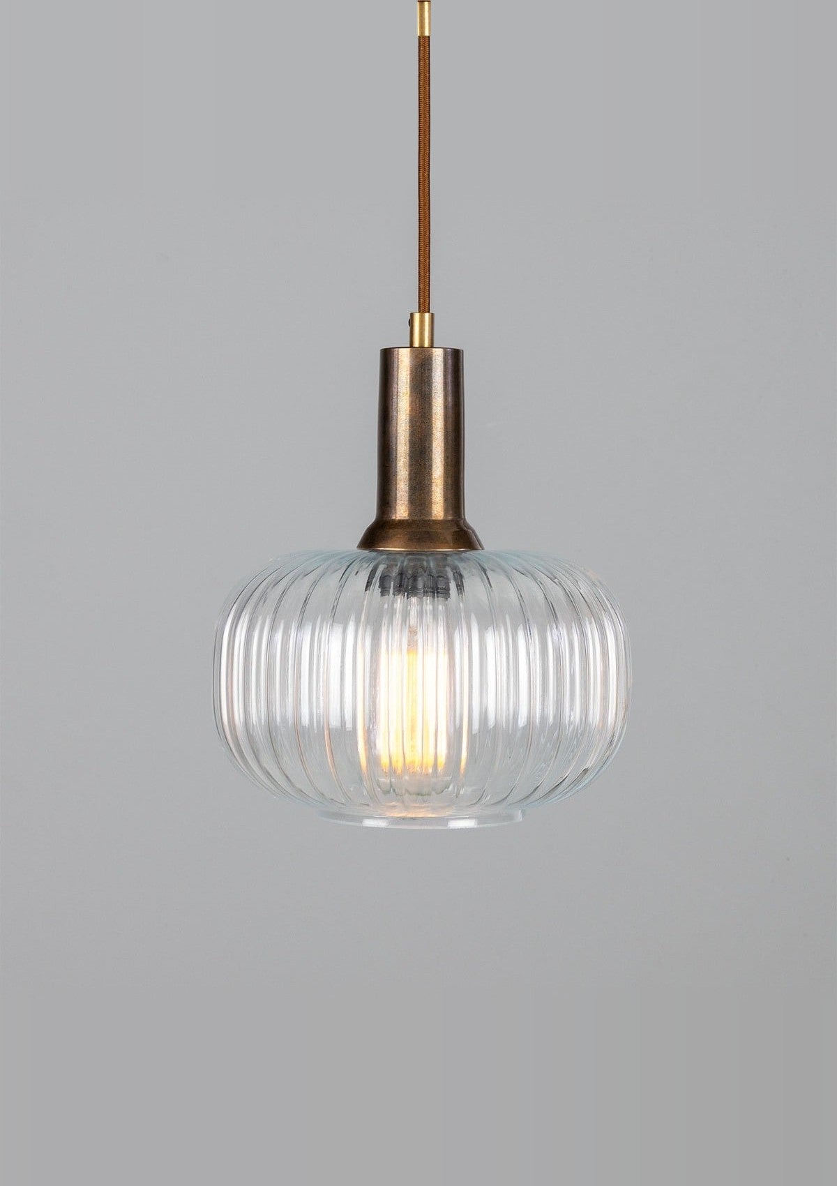 Nehir Reeded Glass and Brass Pendant – Antique Brass