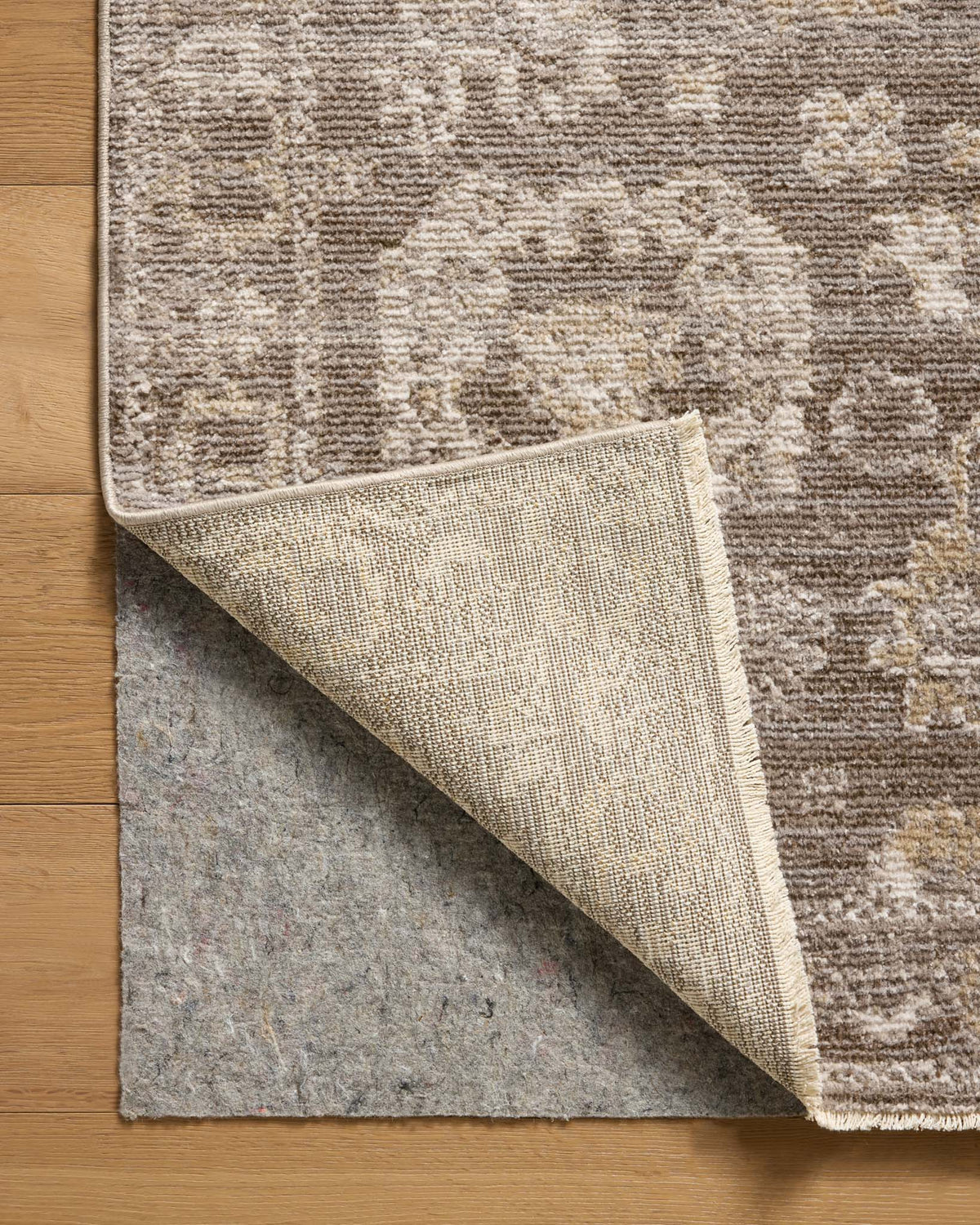 Pace Taupe/Wheat Rug – detail