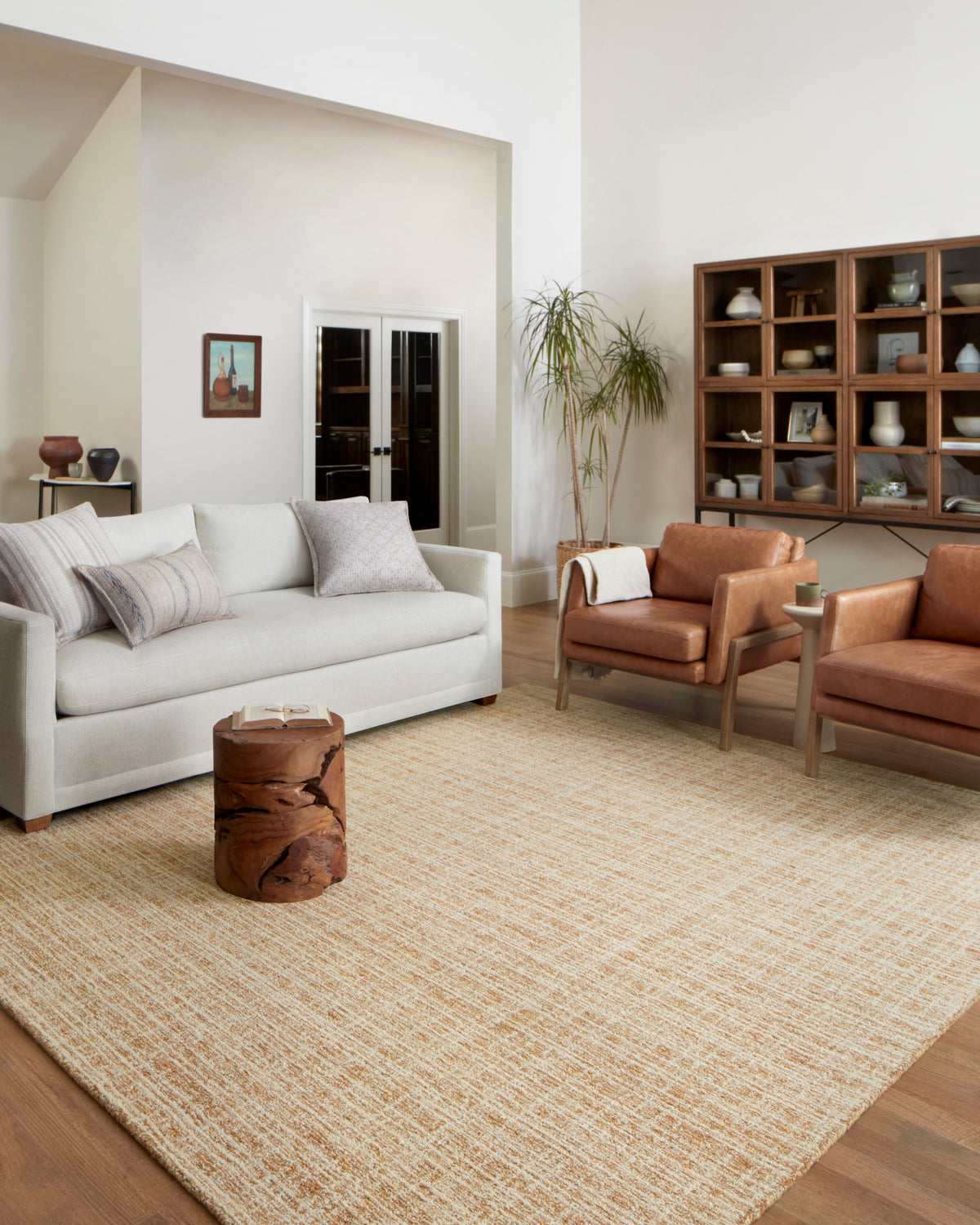 Polly Straw/Ivory Rug – room scene