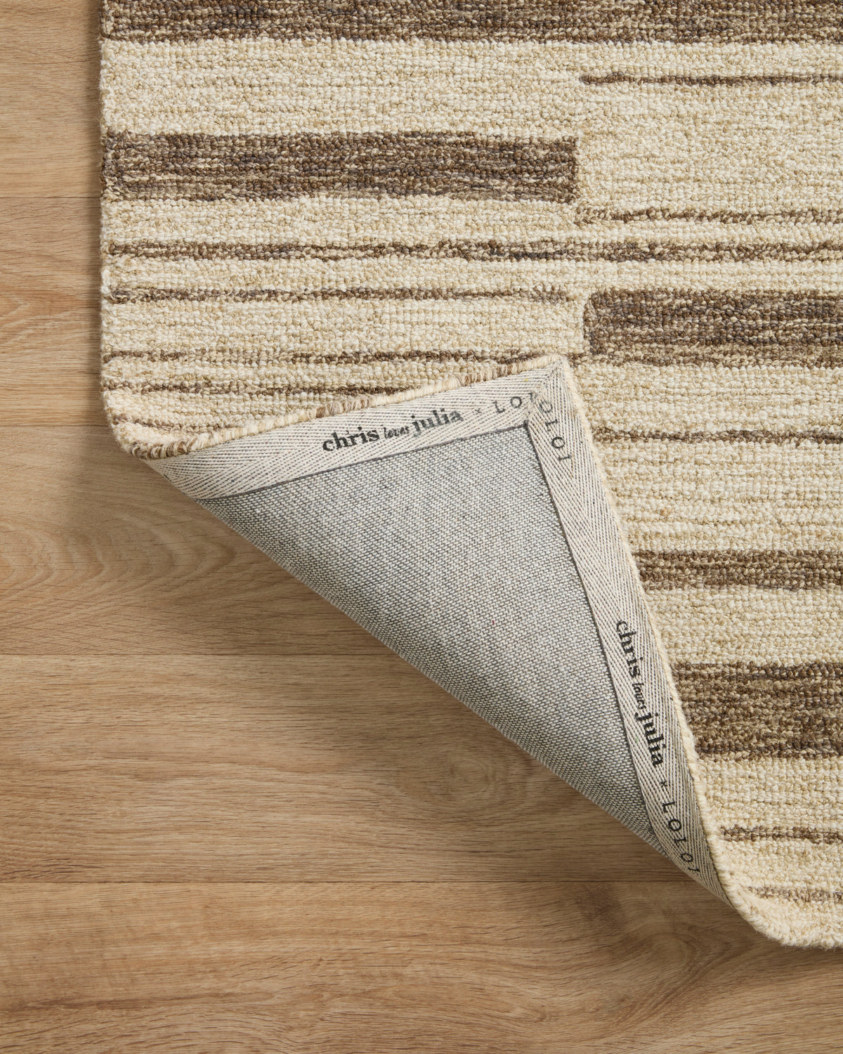 Polly Beige/Tobacco Rug – detail