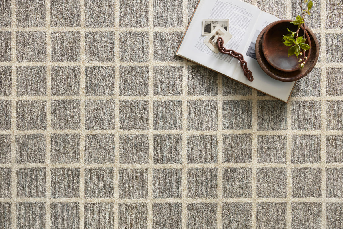 Polly Slate/Ivory Rug – detail