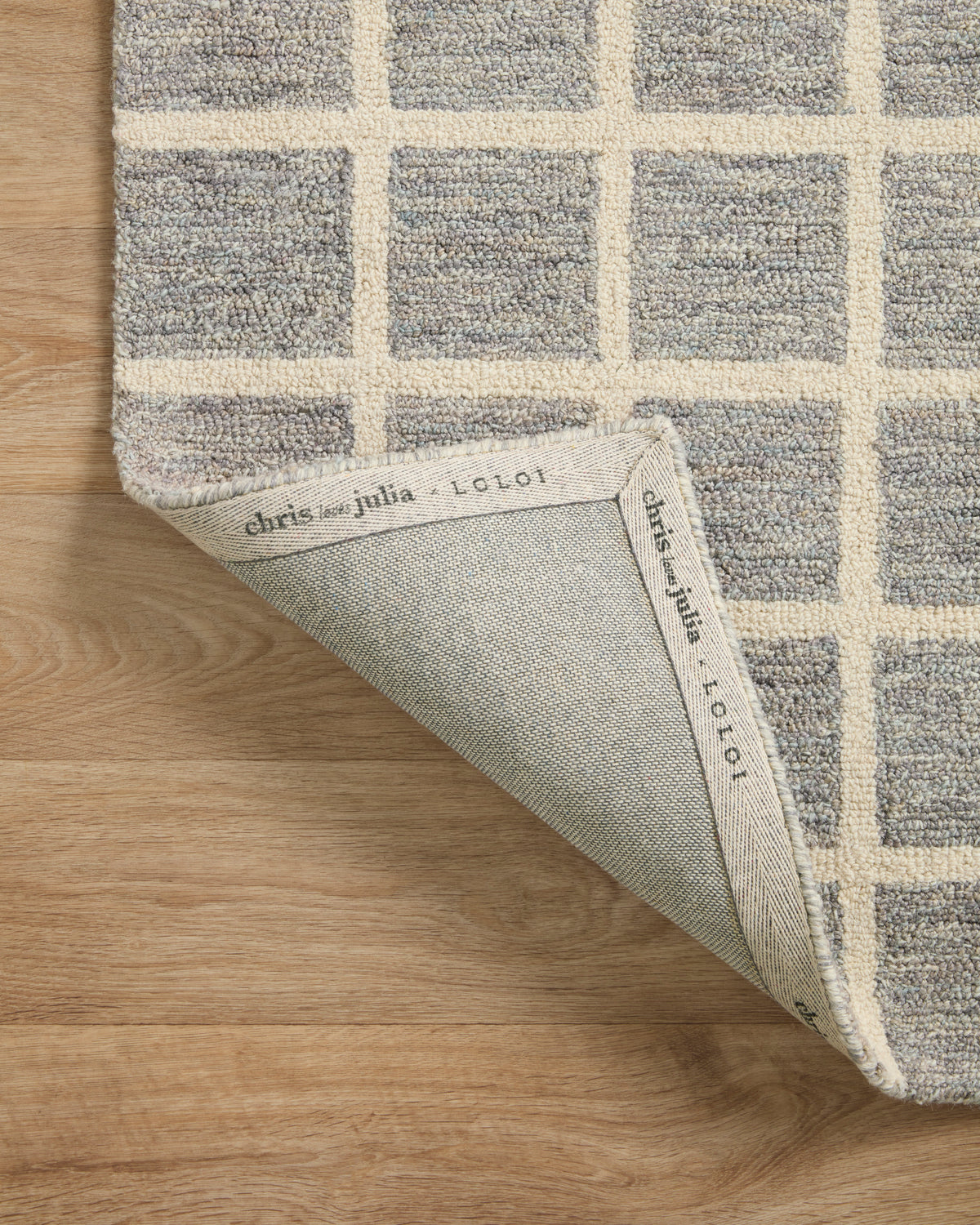 Polly Slate/Ivory Rug – detail