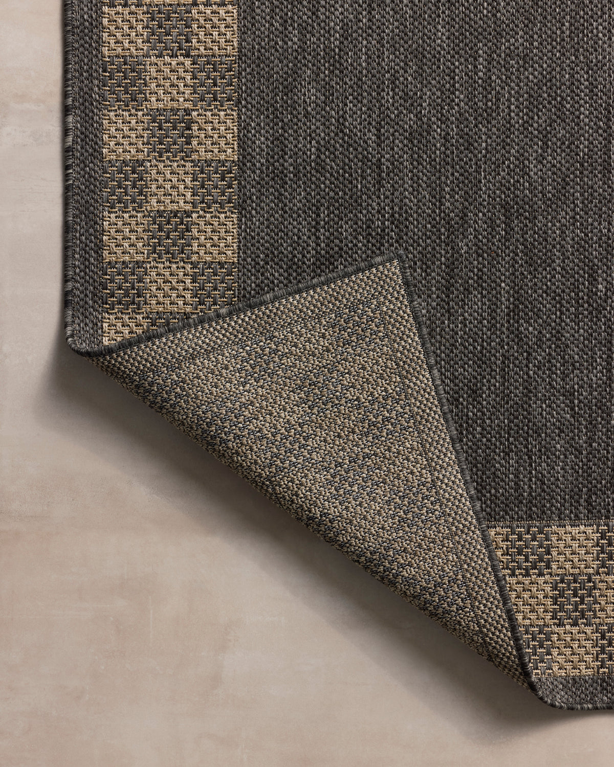 Providence Charcoal/Natural Rug – detail